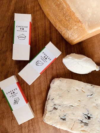 【新商品】世界チーズ商会からイタリア産チーズがたっぷり配合された「CHEESE羊羹」3フレーバーが登場！のサブ画像1_チーズ羊羹3種