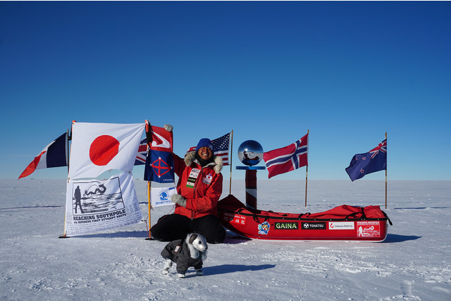 プロ冒険家・阿部雅龍が人類未踏の南極「しらせルート」完成に向け2021年10月23日（土）に出国！のサブ画像1_2019年にメスナールートより南極点へ到達した阿部雅龍の写真