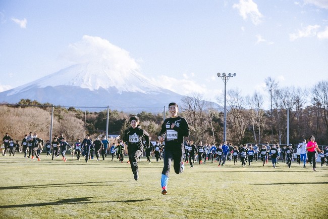 総勢380名の親子が、桐生祥秀と50ｍでガチ勝負！Sprint 50 Sports Festival in Yamanashiのサブ画像3_桐生選手からサプライズ企画！全員で全力疾走！！