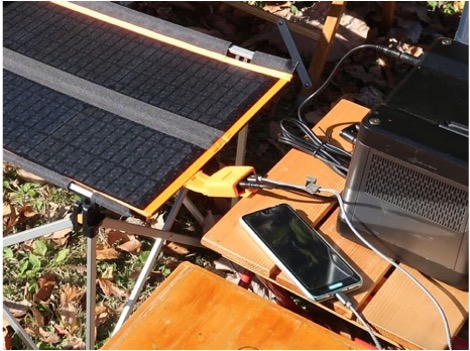 環境に優しい太陽光発電付き折り畳み式テーブル『ソーラーテーブル』が本日よりオンラインで発売開始のサブ画像2