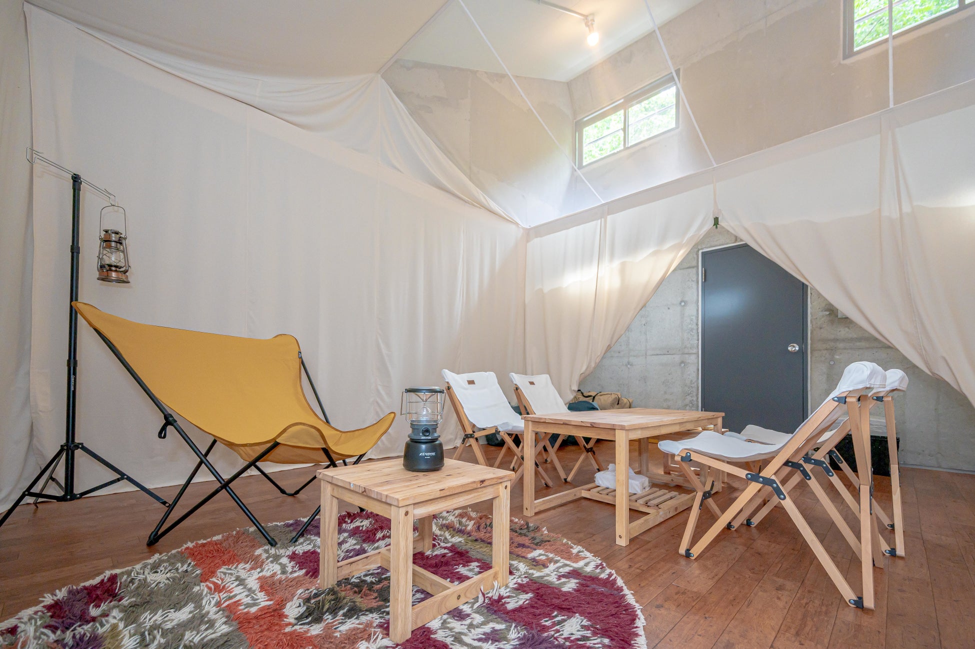 ７月３０日に「オルタナの森・Minoh」がオープンしました！のサブ画像10_お部屋によってキャンプのデザインが少しずつ違います