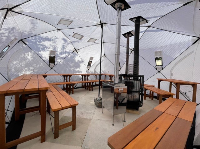 極上のグランピング×サウナ×音楽を体験できる史上初のエンターテイメント・サウナフェス「GLAMSA(グランサ)」を10月1日（土）に富士山の麓で開催のサブ画像5_国内最大級テントサウナ “CUBE16MAX“