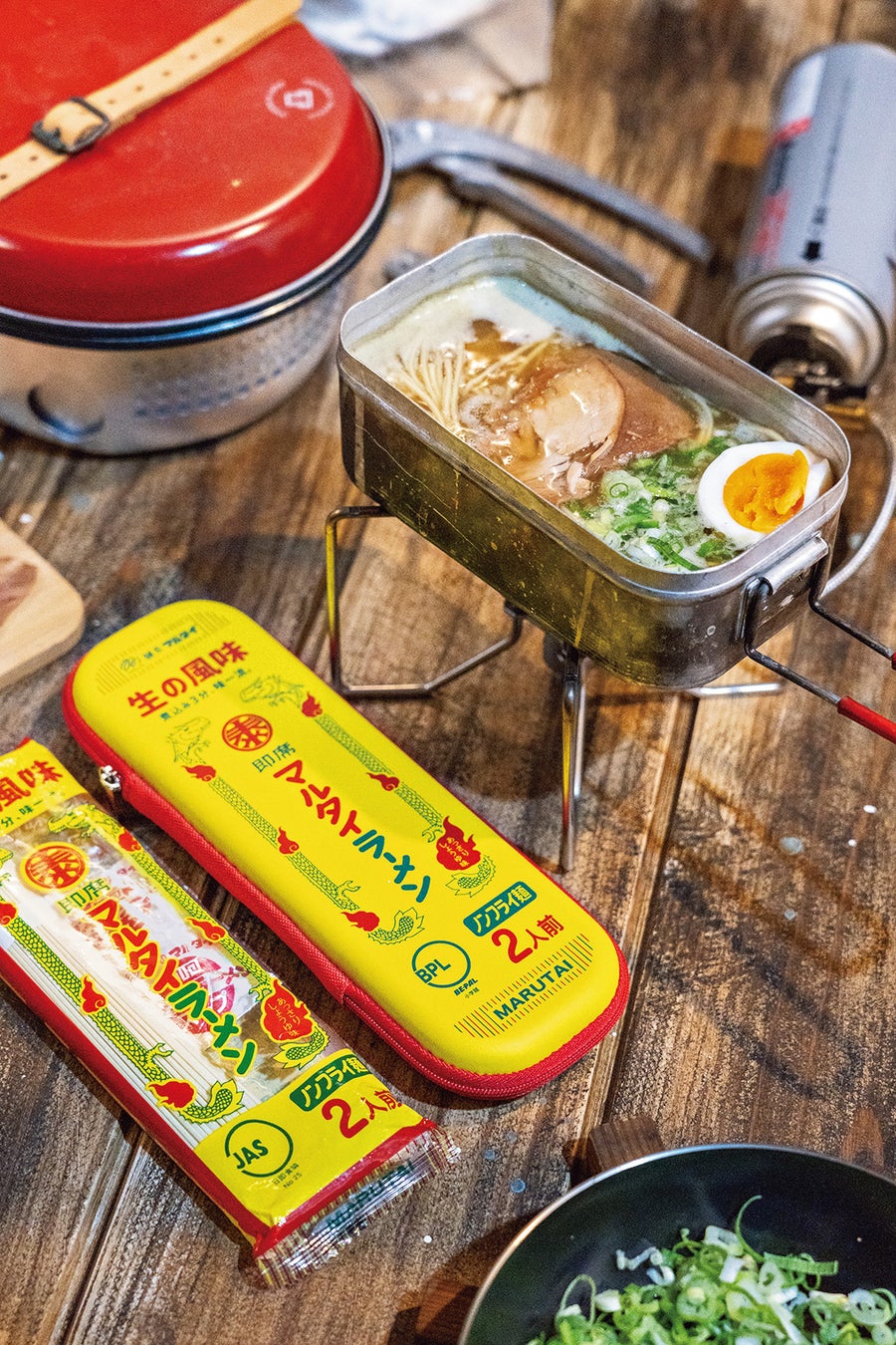 BE-PAL最新号の特別付録は、山での超王道ラーメンがスッポリ入る『味のマルタイ・棒ラーメン神フィットケース』です！のサブ画像1