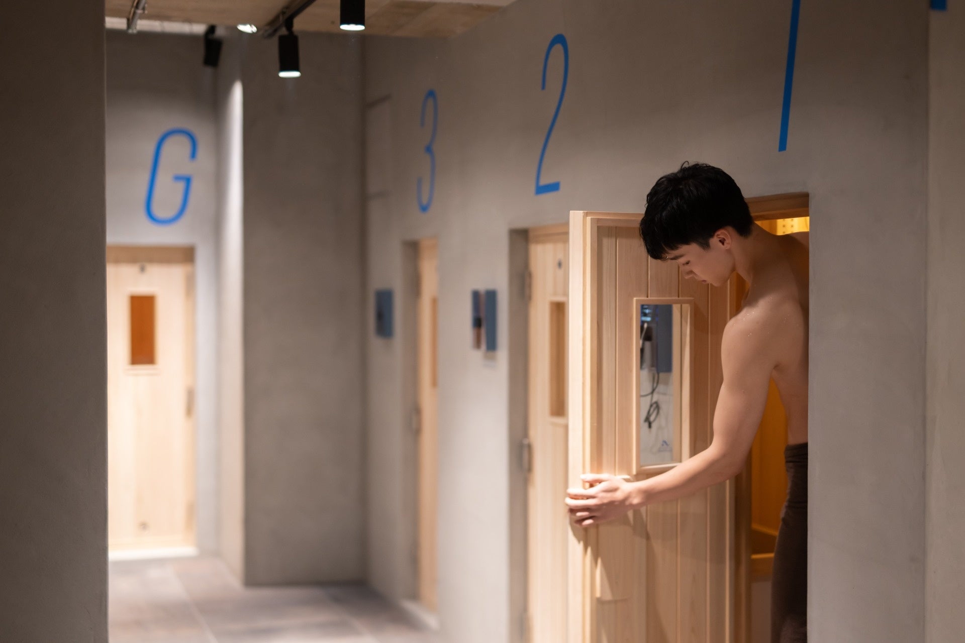 都心の躍動を支える名古屋で、仕事終わりに“ととのう”。水風呂付き男性専用個室サウナ「ROUTINE」が2023年1月4日（水）に丸の内でグランドオープン。のサブ画像1