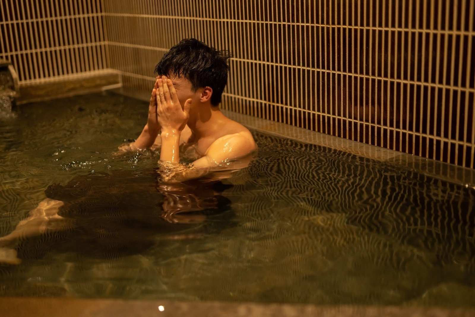 都心の躍動を支える名古屋で、仕事終わりに“ととのう”。水風呂付き男性専用個室サウナ「ROUTINE」が2023年1月4日（水）に丸の内でグランドオープン。のサブ画像6_特別な機械で水温がキープされる水風呂
