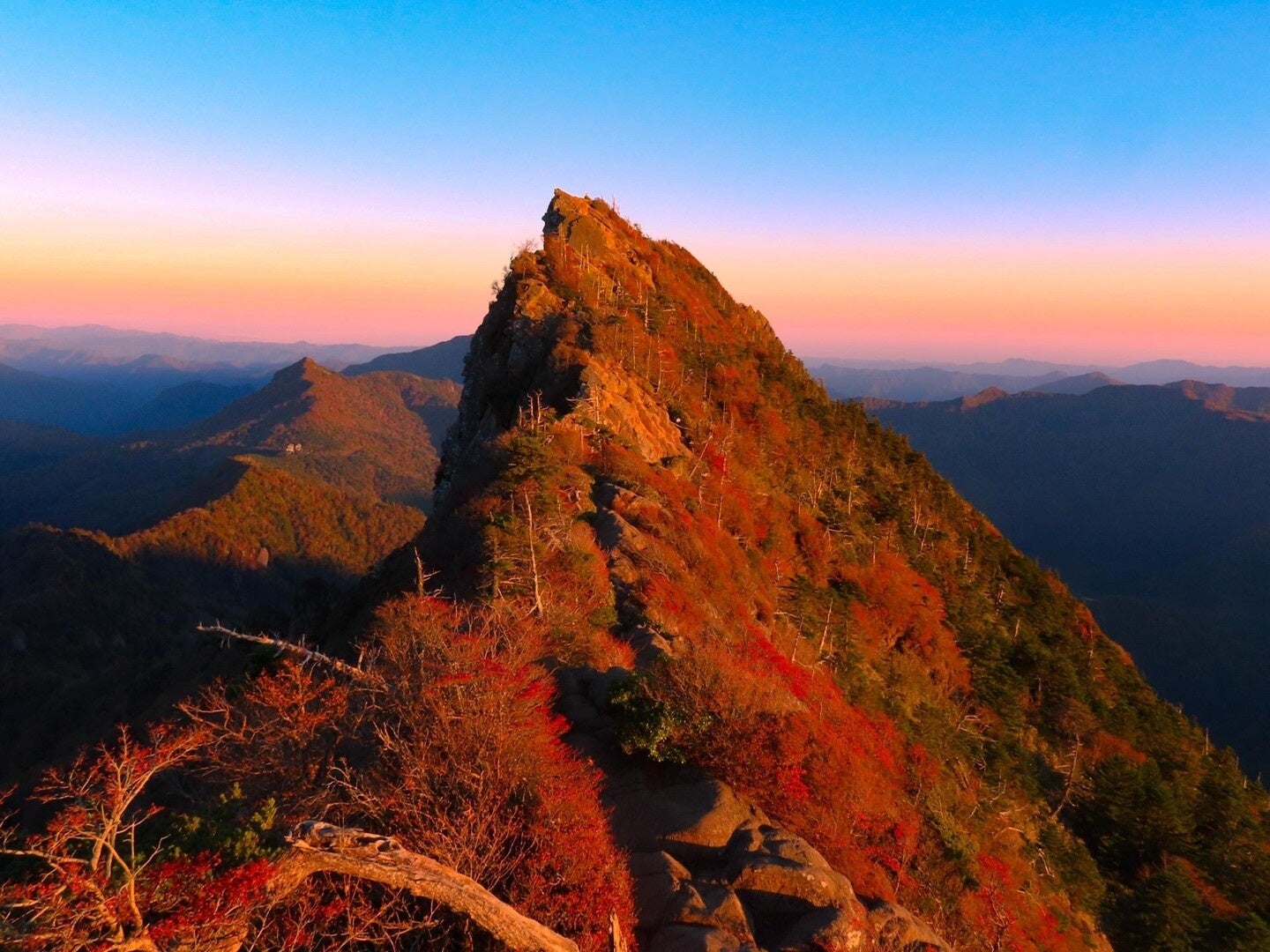 2022年に『登られた山』ランキングを公開のサブ画像10_石鎚山・天狗岳