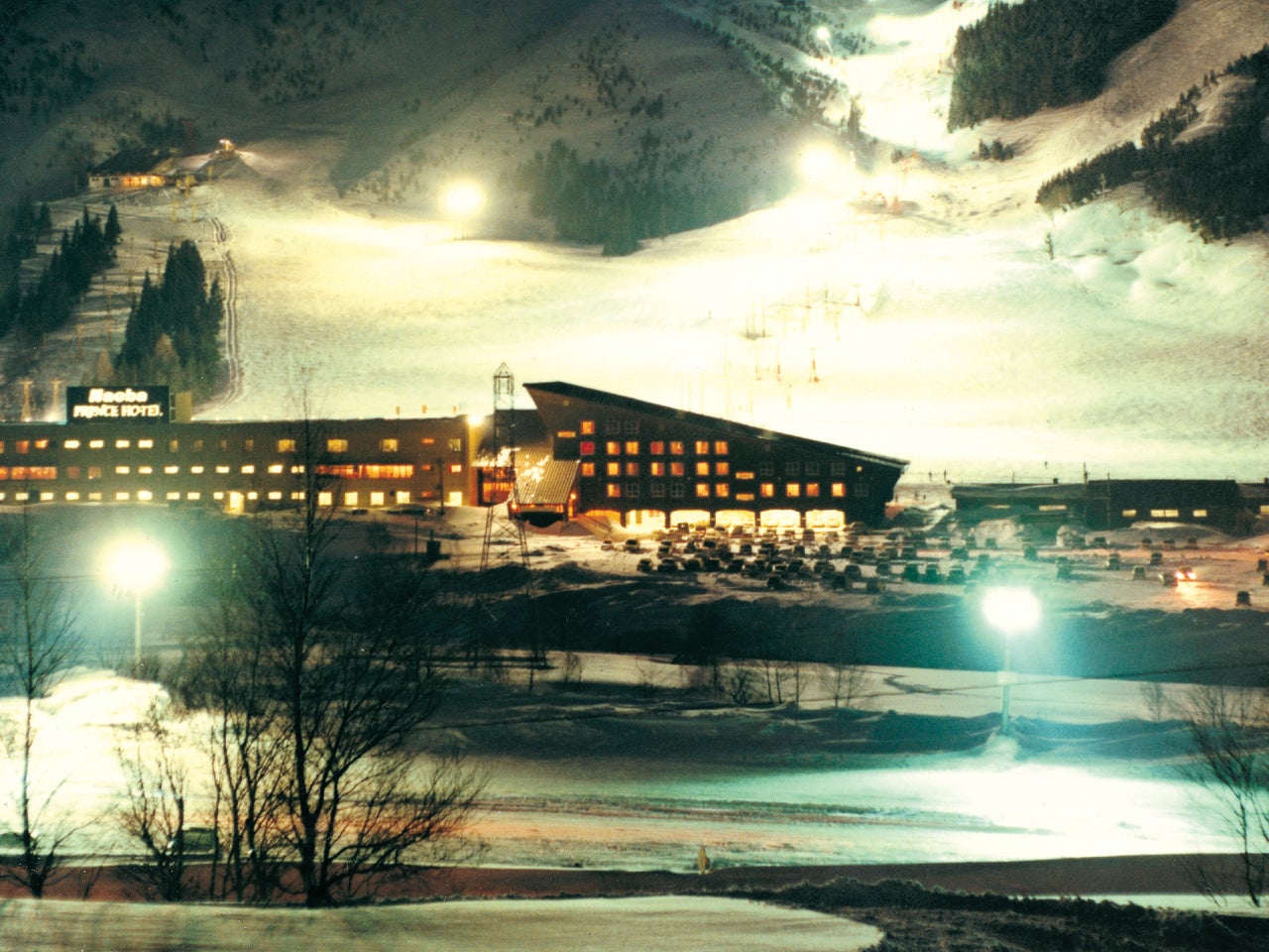 【苗場プリンスホテル・苗場スキー場】ホテル開業60周年記念プランやファミリー応援施策でさらにお得にウインターシーズンを満喫！2022年12月17日(土)スキー場オープンのサブ画像2