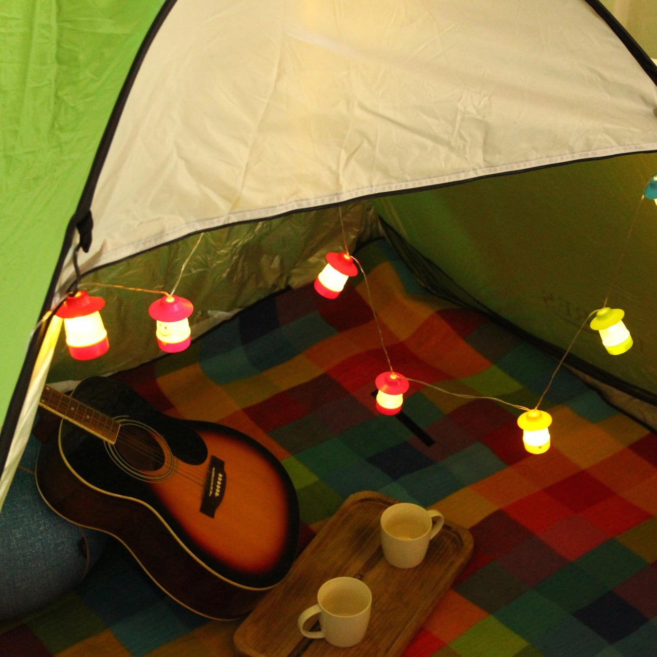 キャンプサイトでの明るい目印。小さなスマイルランタン達がテントを見守る「スマイルLEDガーランド」新登場のサブ画像3