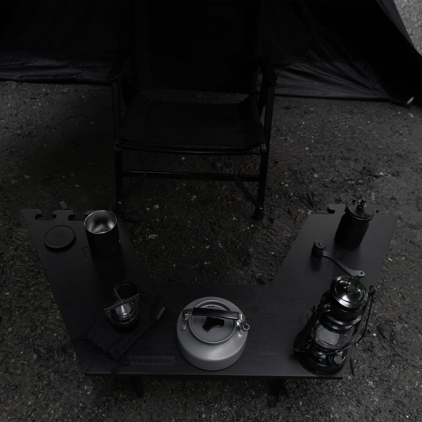 ウッドを黒く染め上げたオールブラックのヘキサテーブルが200個限定生産にて予約販売を開始！のサブ画像2