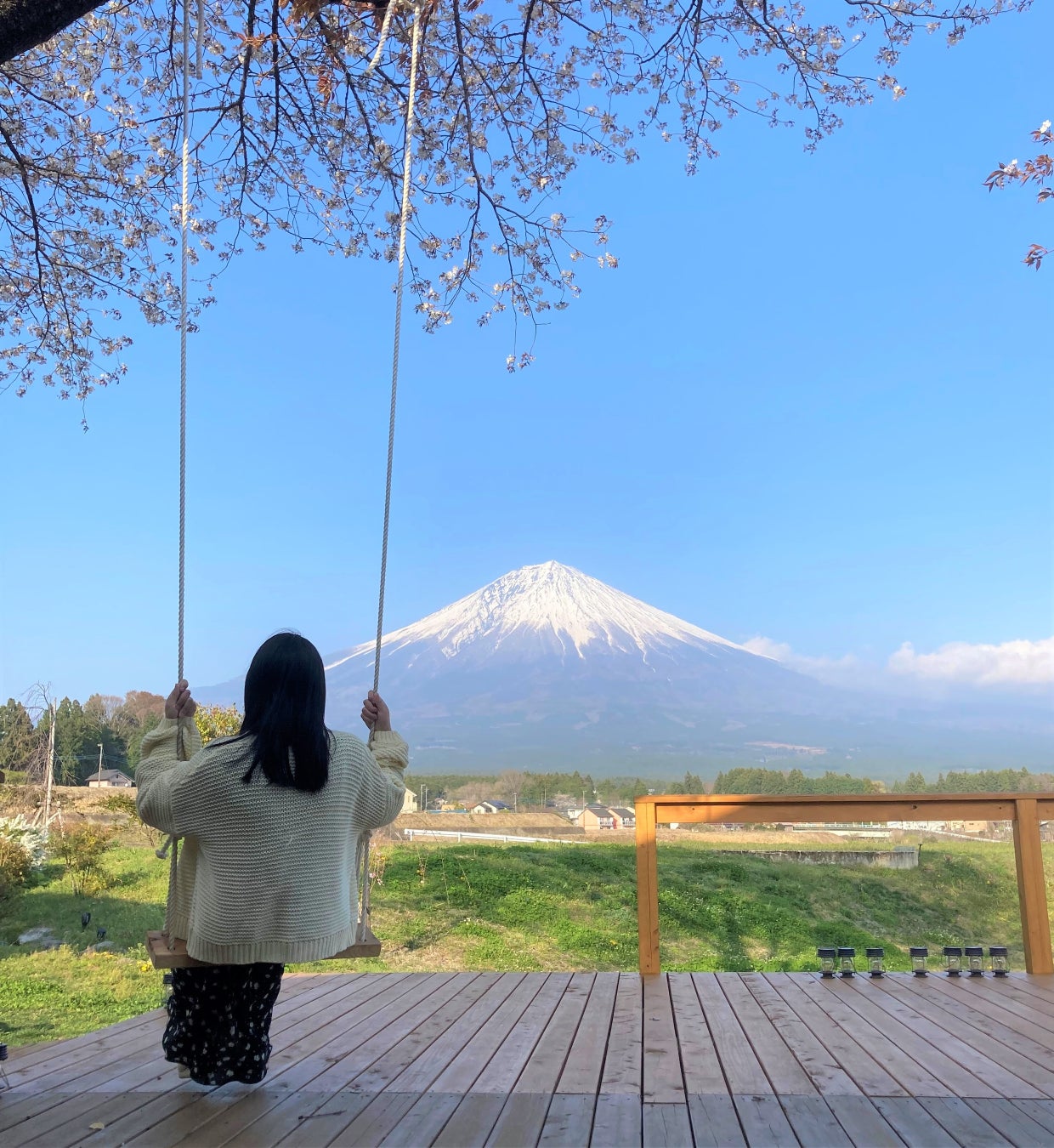 あなただけの非日常空間で、富士山と楽しむ春のサクラグランピング「MT. FUJI SATOYAMA VACATION」予約受付スタート（オリジナル地酒プレゼント×特別ミニエコツアー付き）のサブ画像2