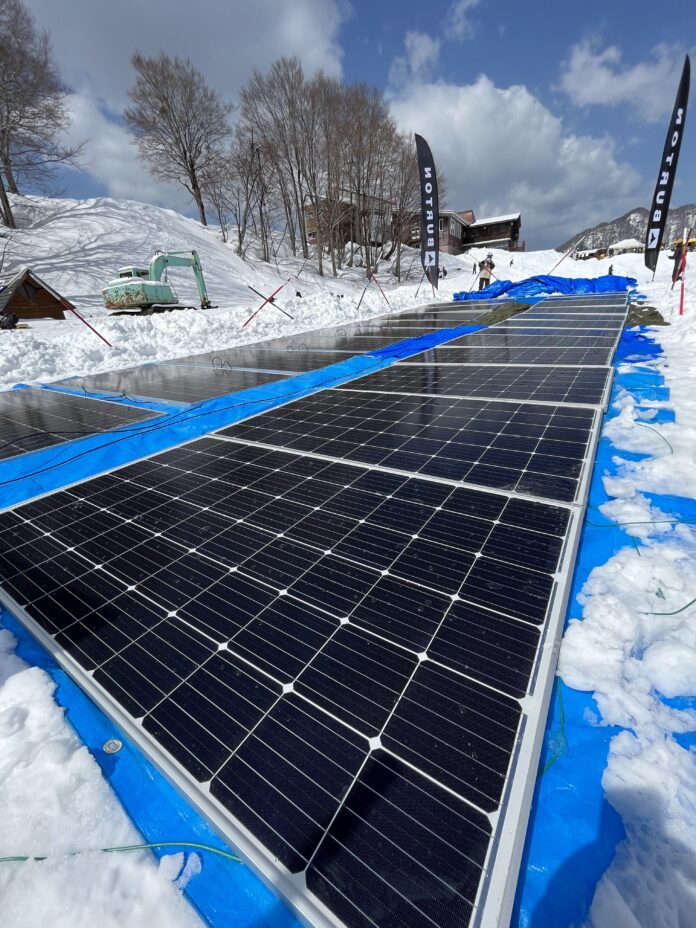 4月8日・9日に湯殿山で開催された地形イベント「DRRREAM SESSION」にて世界で初めて太陽光発電でのロープトー稼働に成功のメイン画像