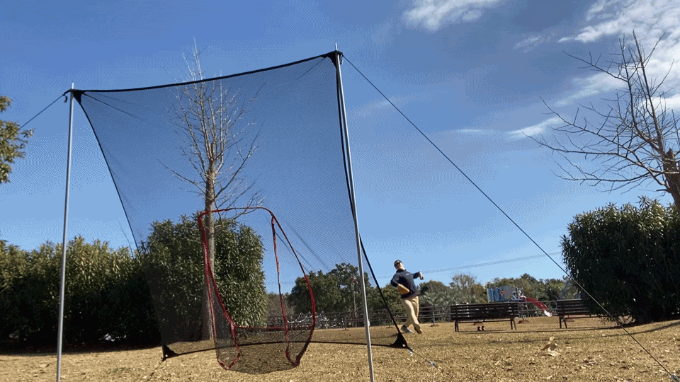 公園ライフの野球道具「ザ ストライクゾーン」登場! さあ、球を投げて遊ぼう!!　Makuake(マクアケ)より2023.04.283リリース。ありそうでなかった柔らかいウレタンボール用の野球ネット。のサブ画像2
