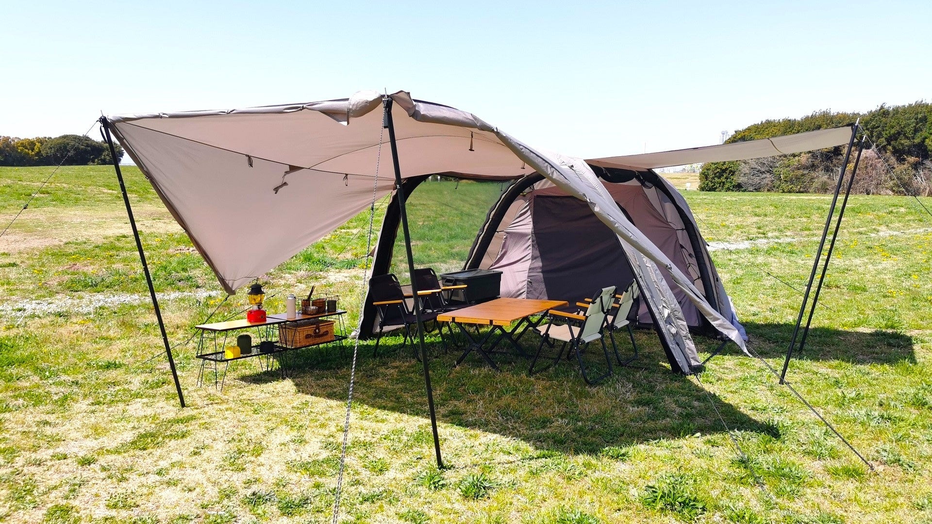 キャンプ用品ブランドM.W.Mから、新型２ルームエアーテント【READY Tent -Airvan-】が登場！のサブ画像3
