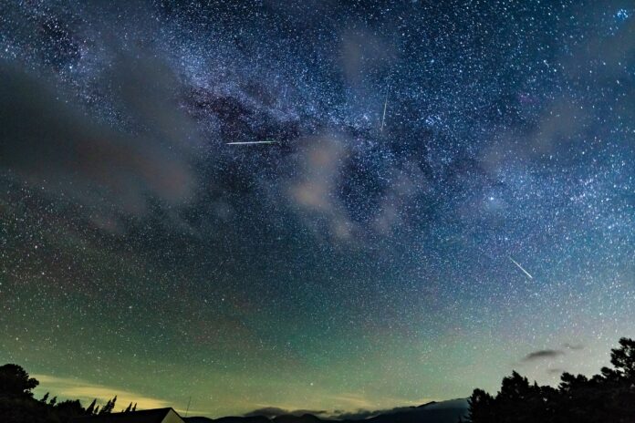 【雫石プリンスホテル・雫石スキー場】星空観測にうってつけの場所 いわて・雫石で流星群を満喫 1日限定 ペルセウス座流星群観察会を開催のメイン画像