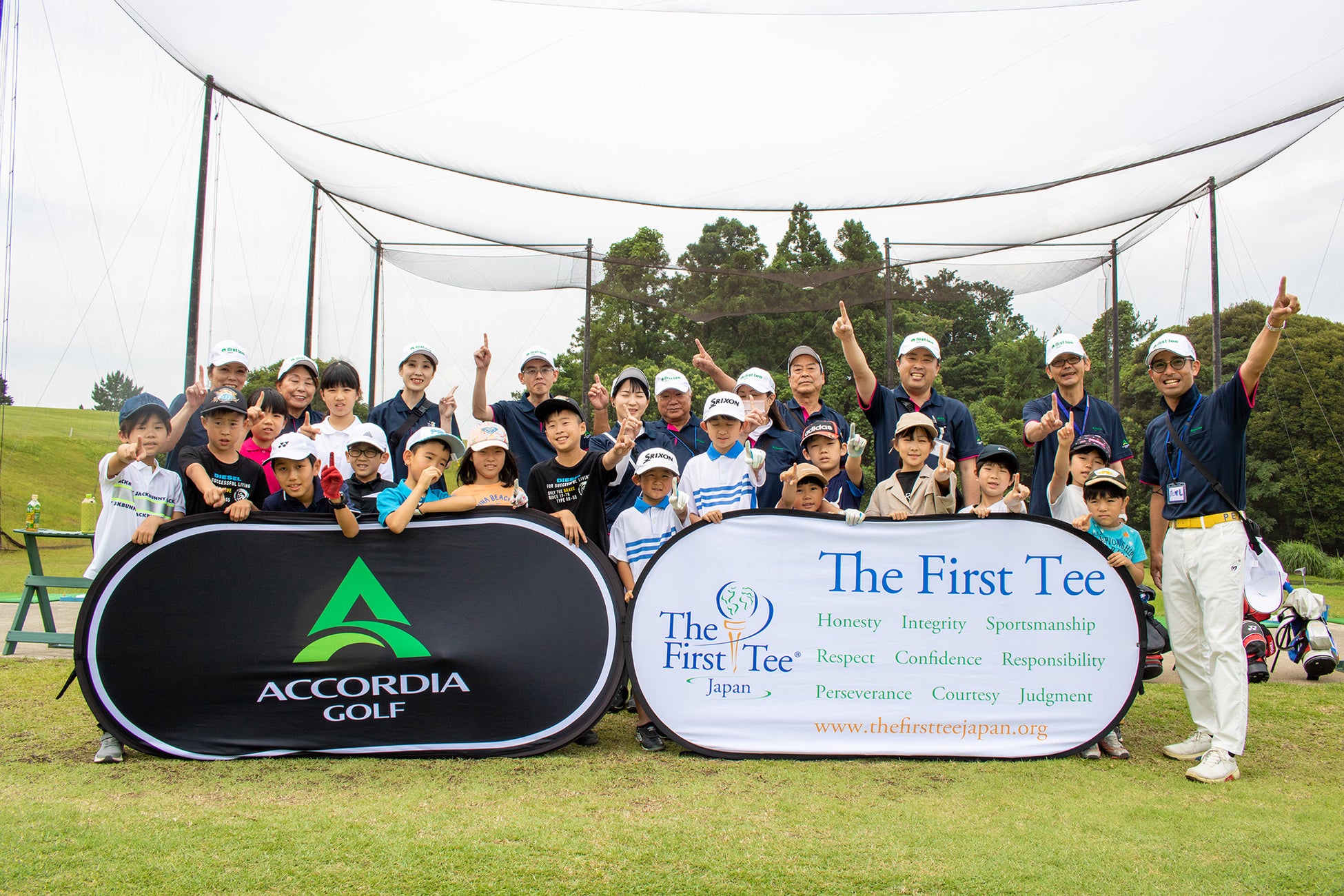 アコーディア・ゴルフで『ファースト・ティ』イベントを開催のサブ画像1_6月には全国運営コース5か所で開催、計56名の子どもたちが参加