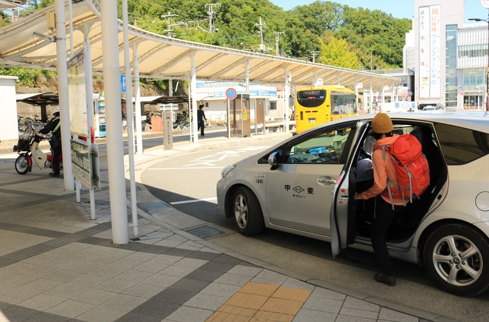 韮崎駅から甘利山へ。乗り合い制の「甘利山タクシー」実施中のサブ画像1