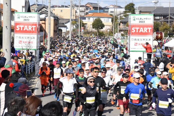 第2回にしおマラソン　2024年1月21日(日)　朝9時号砲 三河の小京都　西尾の街を駆け抜ける男性も女性も挑戦できるフルマラソン　本日、9月1日より一般参加者募集開始のメイン画像