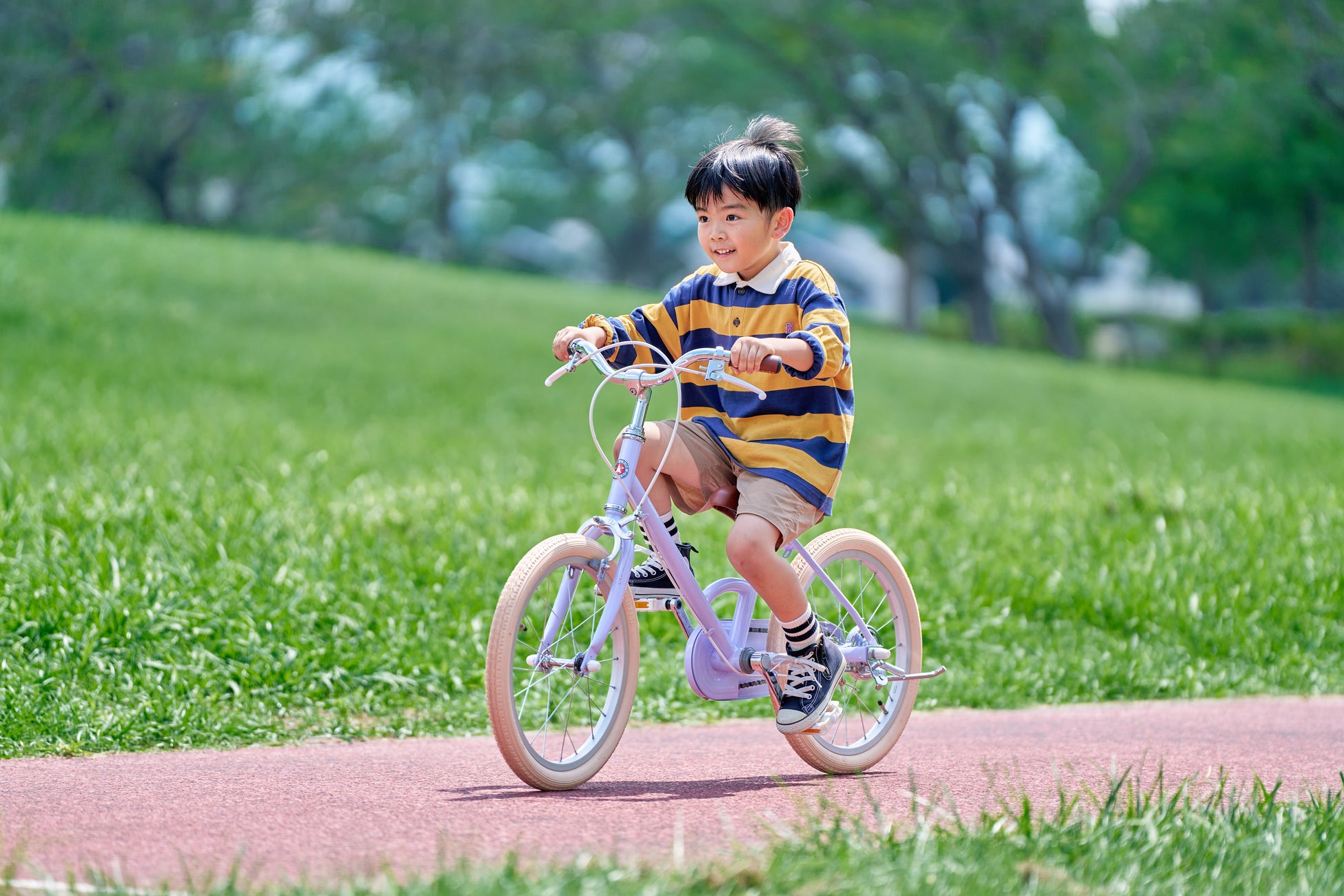 幼児向け自転車 little tokyobike が10周年！3つの新商品が10月13日（金）に登場のサブ画像6_モデル身長115cm