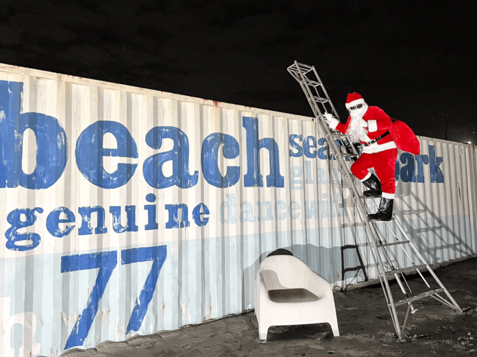 【ビーチにサンタがやってくる】WILDBEACHで過ごす『アウトドアクリスマス』のメイン画像
