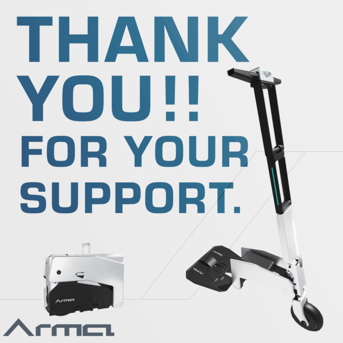 【新デザイン初公開】世界最小A4サイズの電動スクーター「Arma」がKICKSTARTERで300%以上のプレッジを達成！のメイン画像