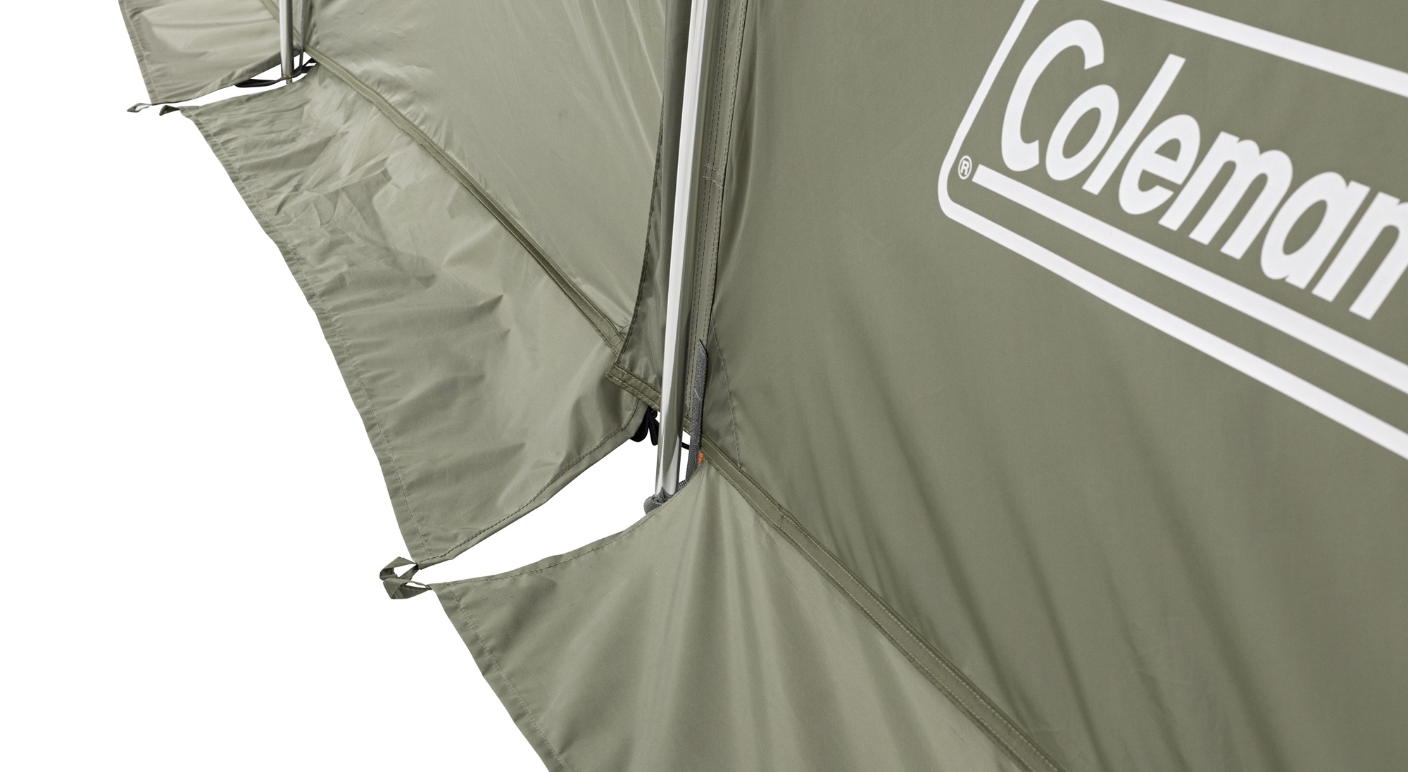 テントとシェルターの2WAY仕様！コールマン、コンパクトなトンネル型2ルームテントを発売のサブ画像7_すきま風や虫の進入をシャットアウトするフルスカート装備
