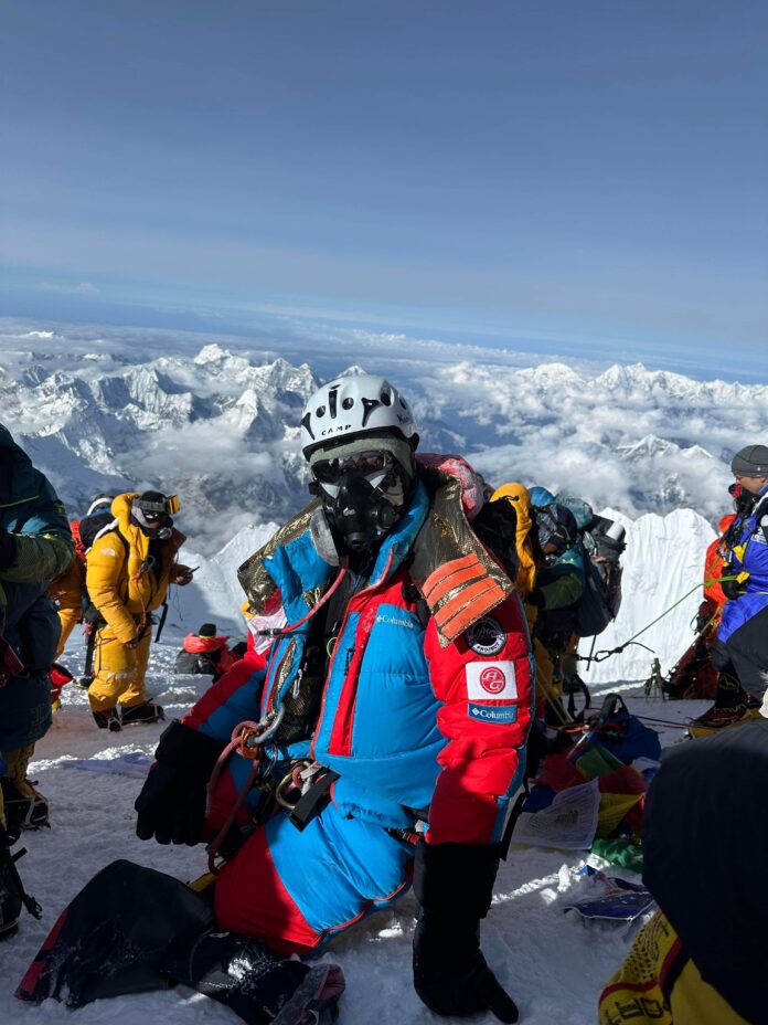【コロンビア】独自の反射蓄熱テクノロジー「オムニヒートインフィニティ」でエベレスト登頂をサポートのメイン画像