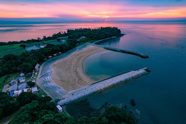 海まで徒歩10秒！海と過ごすキャンピングトレーラー宿泊体験を。夏の早割第一弾のリリースしました。のサブ画像6