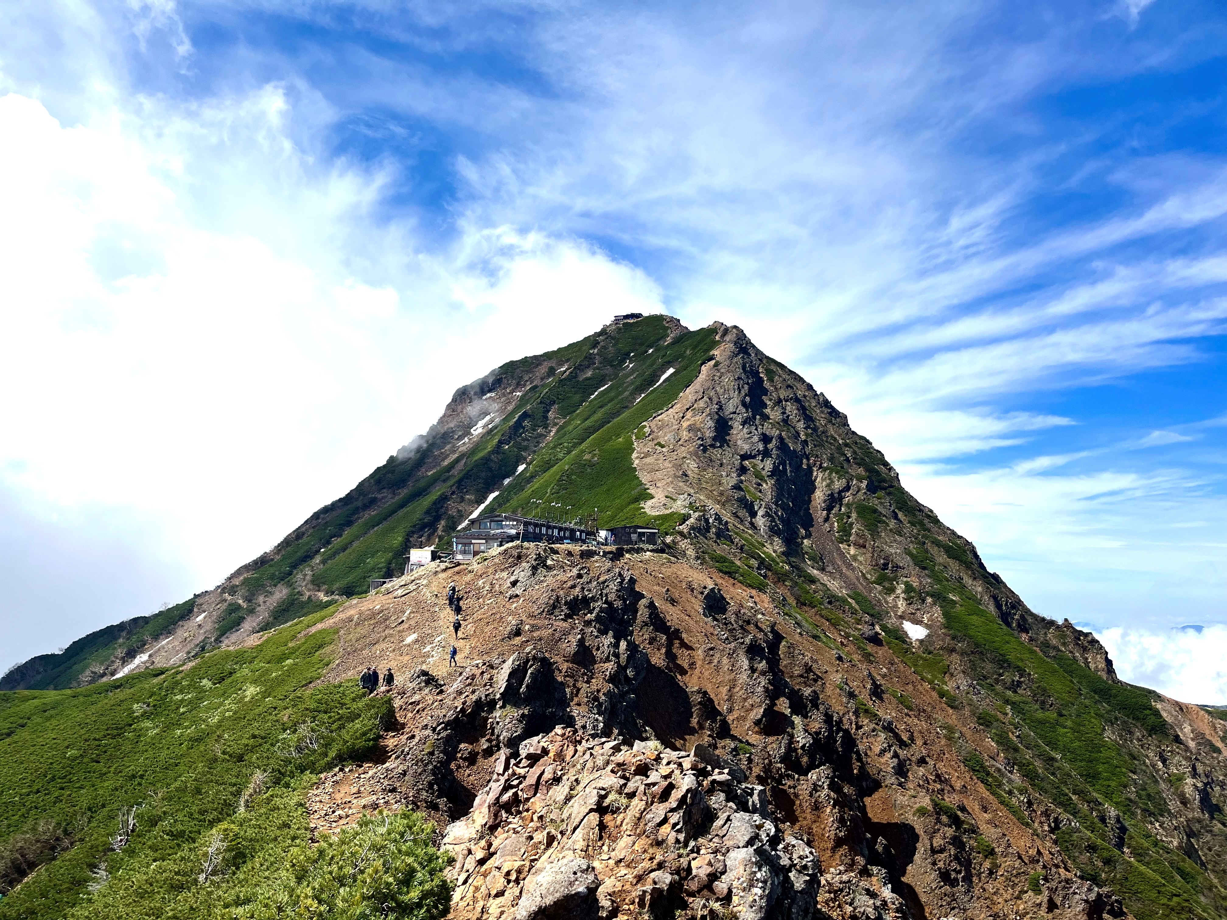 夏の登山やハイキングをサポートする「夏山キャンペーン」を6/20(木)から開催。「マムート・ベストチョイス」の装備で皆様の登山をサポート！抽選で「赤岳登山ツアー」をプレゼント！のサブ画像4