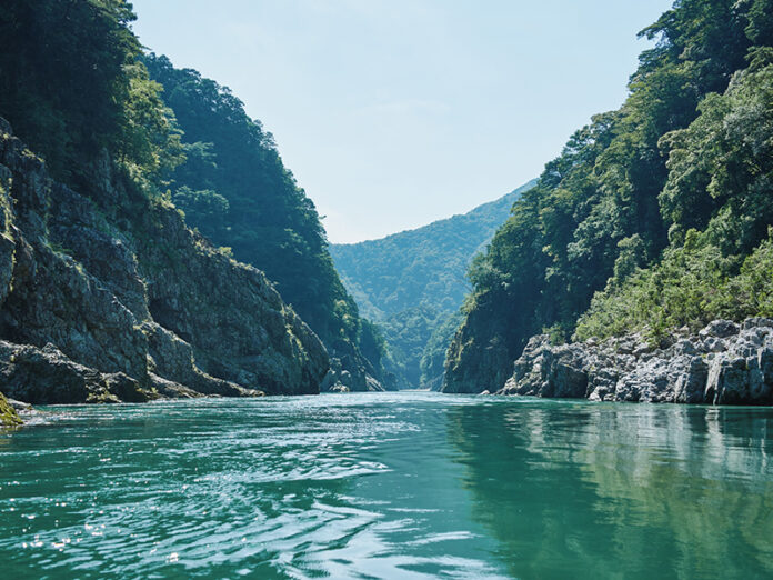 ≪国立公園の持続可能な「保全と利用」に向けたプロジェクト「National Parks of Japan」≫「ゴールドウイン」「ザ・ノース・フェイス」「ヘリーハンセン」から限定コレクション第3弾のメイン画像