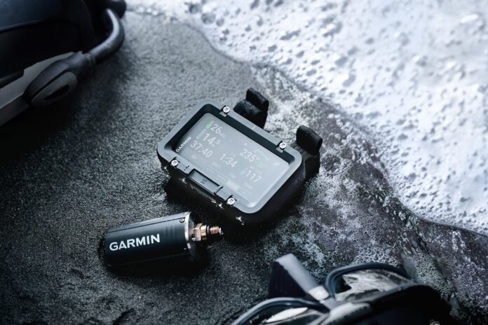 Garmin初の大型スクリーン搭載ダイブコンピューター登場『Descent X50i』を12月13日（金）に発売のメイン画像