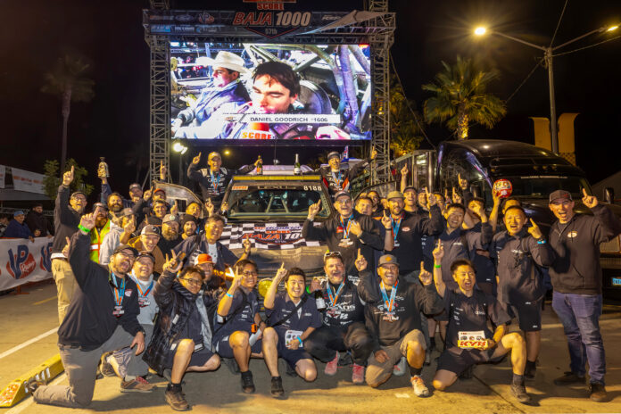 TEAM JAOS 「SCORE BAJA 1000」クラス優勝のメイン画像