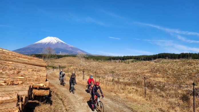 富士山麓の未舗装路を駆け巡る新しいサイクリングイベント「富士グラベルsupported by Panaracer 」初開催！のメイン画像