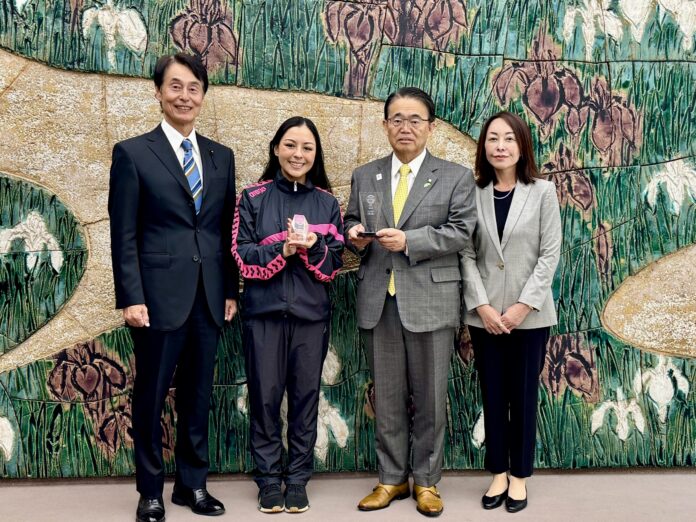 愛知県初の快挙！岡崎竜城スイミングクラブがアトツギ甲子園優秀賞を受賞し、知事を表敬訪問のメイン画像