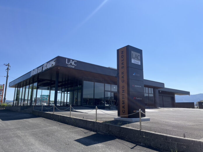 ダイレクトカーズ、九州初のショールーム『FUKUOKA BASE（福岡ベース）』が　5月23日（金）にグランドオープン！のメイン画像