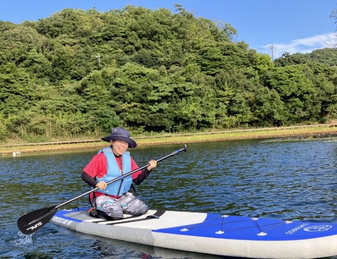 【鳥取砂丘発】「空」と「水」を体感できる！酷暑の砂丘に“癒しのSUP”サービスが登場！のメイン画像