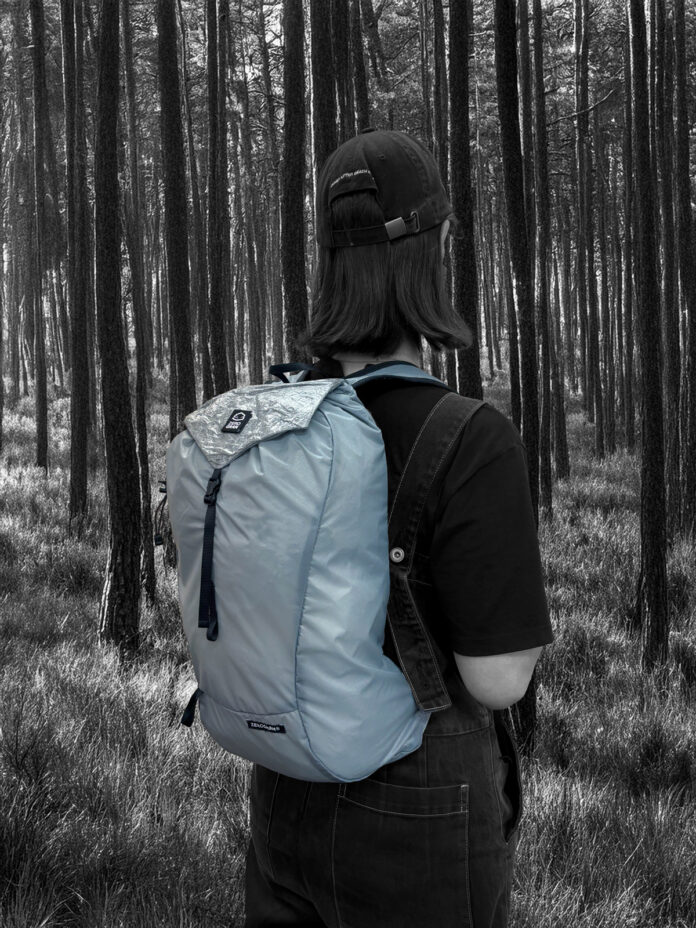ZEROGRAM、ハイカーの快適性を追求した155g パッカブルな15Lデイパック「Packable Sil. Daypack15」を８月中旬発売のメイン画像
