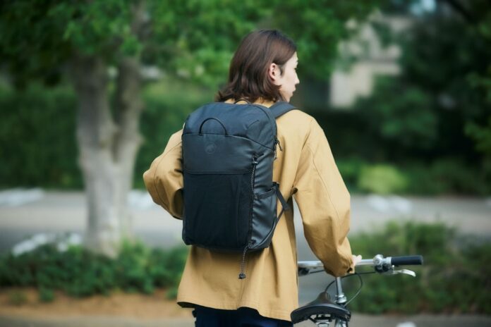 2025年秋冬の新作バックパック「ALTO（アルト）」シリーズが登場。最も過酷な高山登山向けのバックパックで培った技術を注ぎ込んだ特別に軽く、持ち運びやすい、デイリーユースに最適なバックパック。のメイン画像