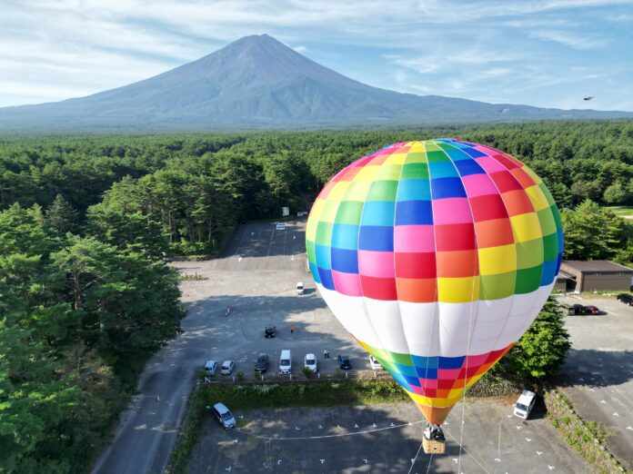 初秋の景色を堪能！富士山の麓で熱気球に乗ろう！「富士すばるランド」10月19日(日)“熱気球搭乗体験イベント第5弾”開催！のメイン画像