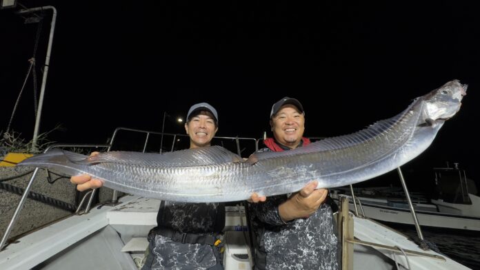 【THEフィッシング】錦江湾の神龍出現　テンヤタチウオで伝説を釣る／9月20日(土)放送のメイン画像