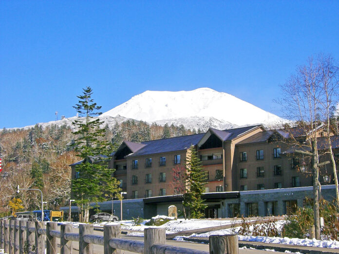 旭岳の魅力を堪能する宿泊プラン。冬季限定の特別価格でご提供いたします。10月19日(日)より開始のメイン画像