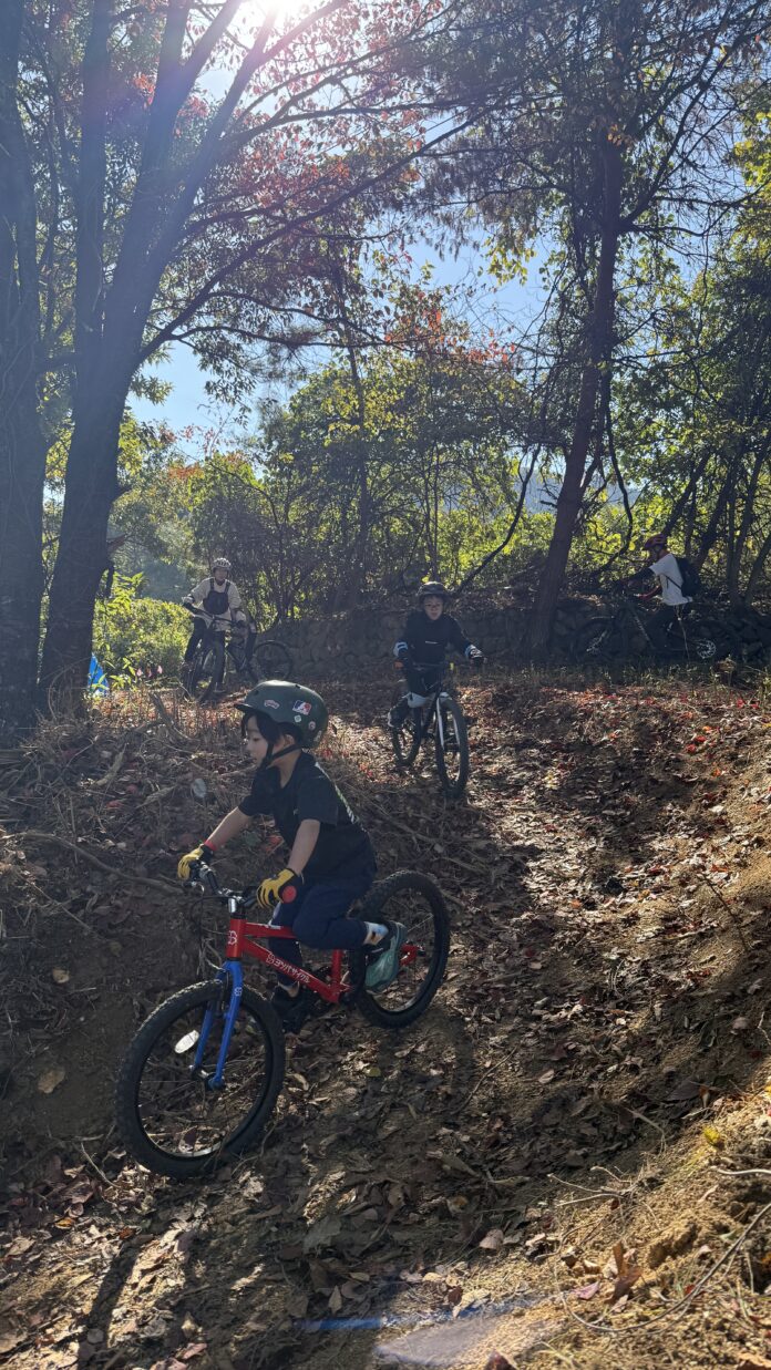 山梨県市川三郷町「市川公園MTBフィールド」にて第3回サイクルアドベンチャーフェスティバルを開催！ファミリーや初心者がMTB体験！のメイン画像